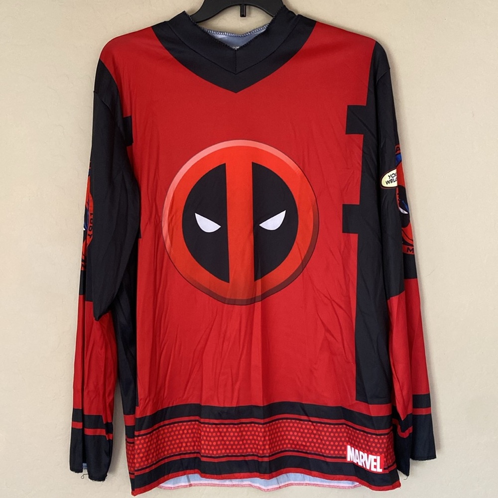 Marvel Deadpool small/medium men’s shirt costume